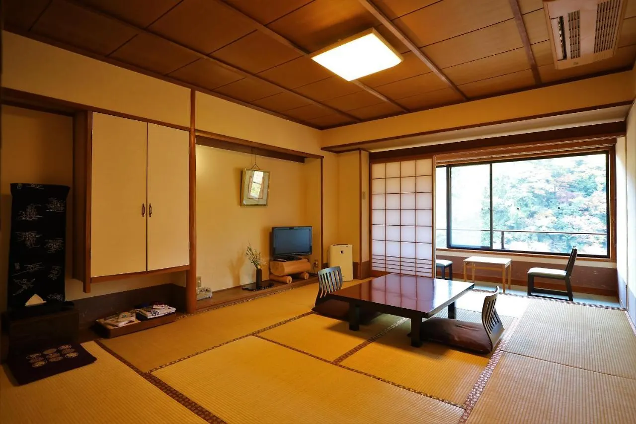 Momijiya Honkan Takaosansou Kyoto Ryokan