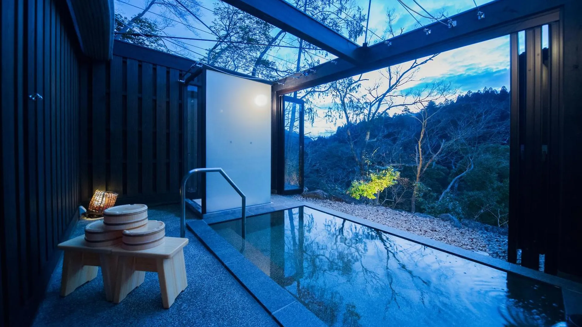 Momijiya Honkan Takaosansou Kyoto Ryokan