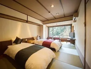 Ryokan Momijiya Honkan Takaosansou Kyoto